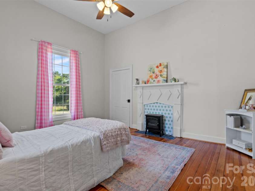1235 Muller Road, Blythewood, SC 29016.  MLS# CAR4435072, YatesRealty ID 57094. 