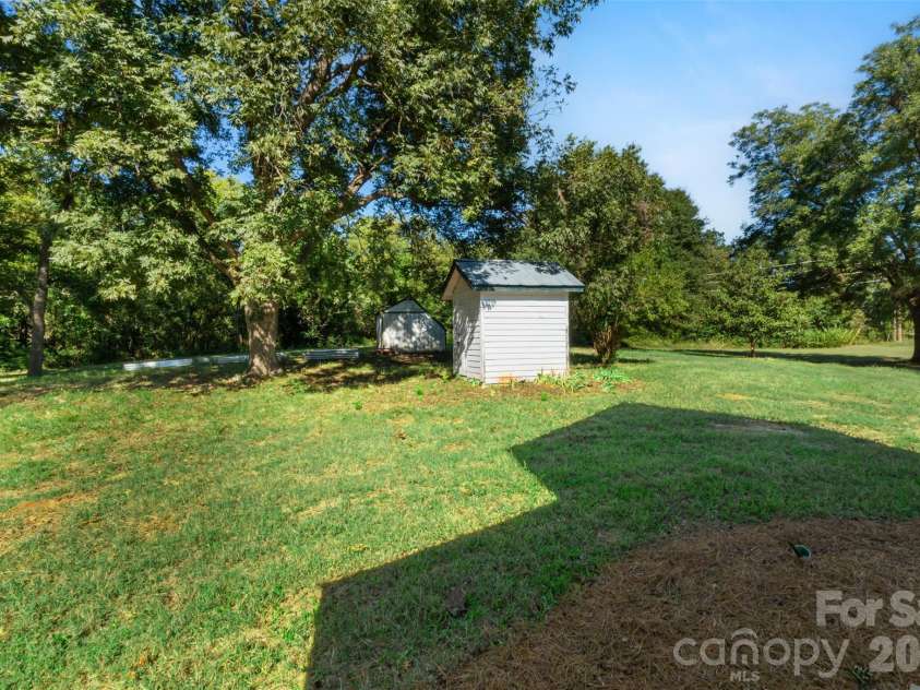 1235 Muller Road, Blythewood, SC 29016.  MLS# CAR4435072, YatesRealty ID 57094. 