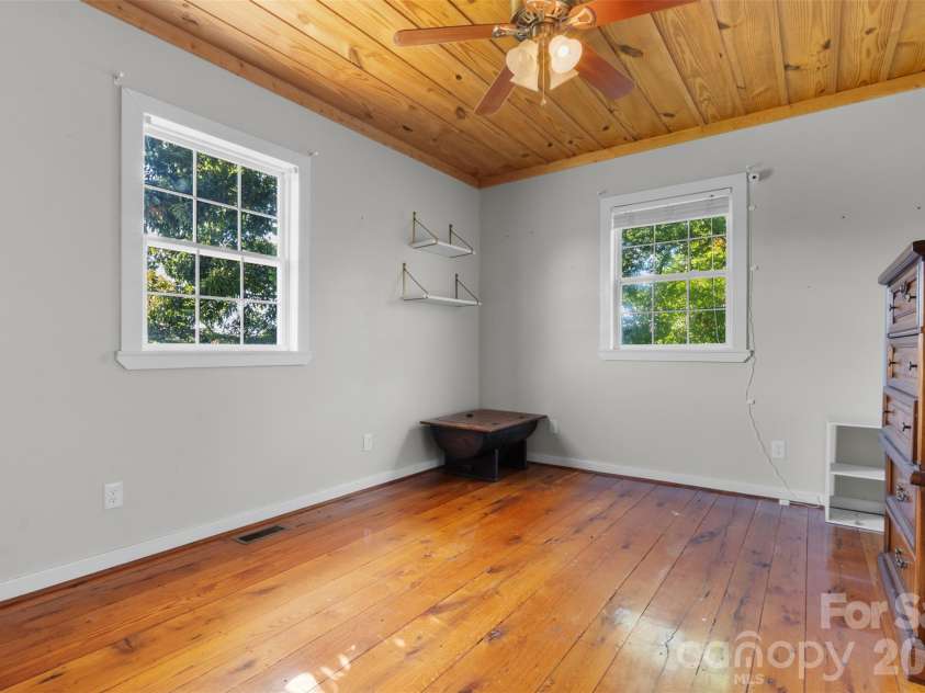 1235 Muller Road, Blythewood, SC 29016.  MLS# CAR4435072, YatesRealty ID 57094. 