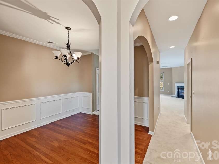 9738 Loughlin Lane, Charlotte, NC 28273.  MLS# CAR4409097, YatesRealty ID 57096. 