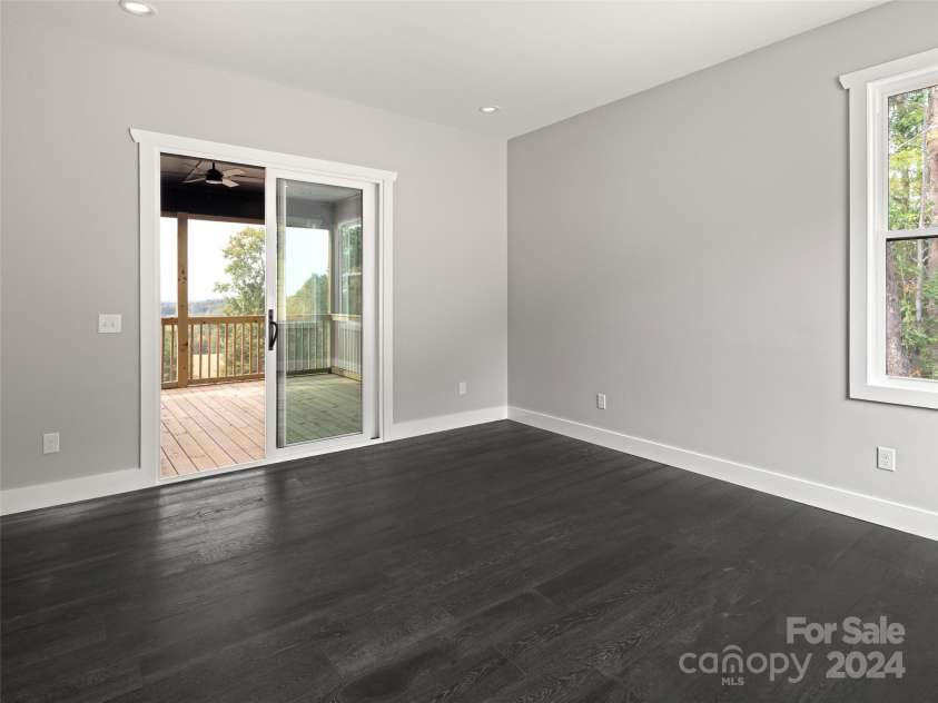345 Preservation Trail, Columbus, NC 28722.  MLS# CAR4077956, YatesRealty ID 571. Main Floor Office