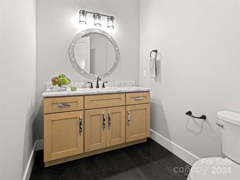 345 Preservation Trail, Columbus, NC 28722.  MLS# CAR4077956, YatesRealty ID 571. Main Floor Powder Room