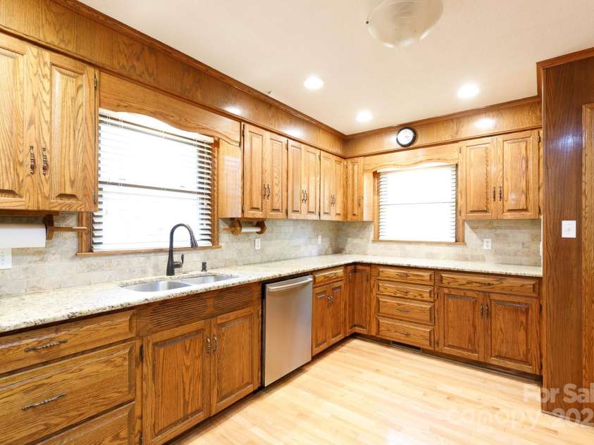 4193 Walker Road, Rock Hill, SC 29730.  MLS# CAR4318347, YatesRealty ID 571. 