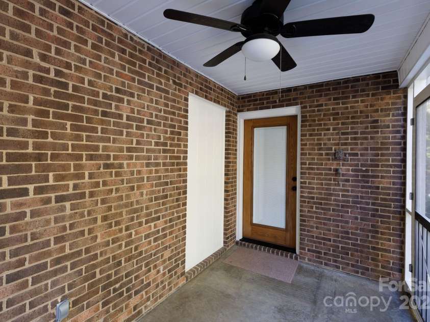 4193 Walker Road, Rock Hill, SC 29730.  MLS# CAR4318347, YatesRealty ID 571. 