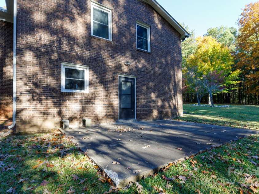 4193 Walker Road, Rock Hill, SC 29730.  MLS# CAR4318347, YatesRealty ID 571. 