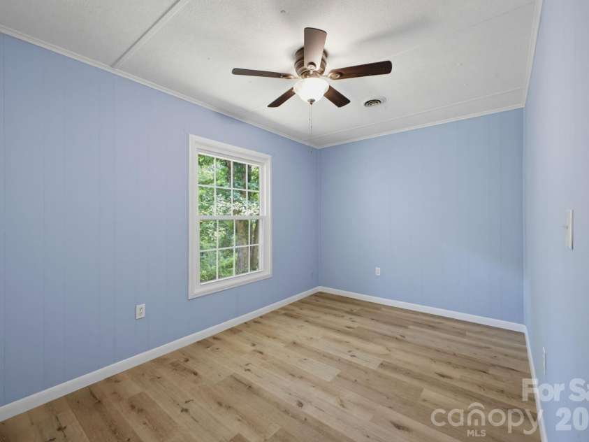 488 JOHN SWOFFORD Road, Nebo, NC 28761.  MLS# CAR4399061, YatesRealty ID 571. 