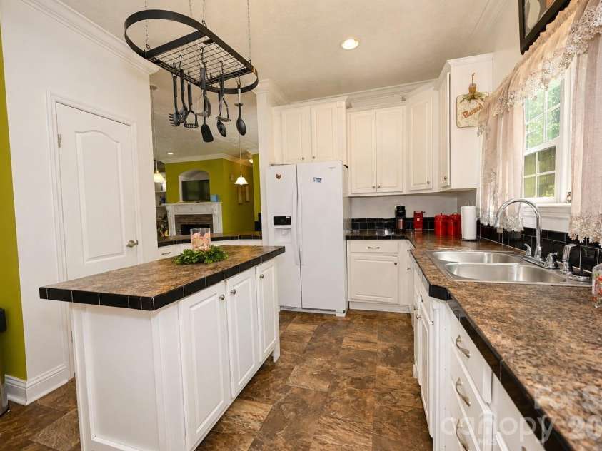 3951 Springs Road, Conover, NC 28613.  MLS# CAR4353185, YatesRealty ID 5710. 