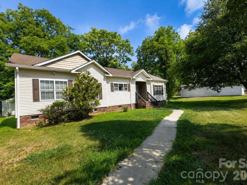 3951 Springs Road, Conover, NC 28613.  MLS# CAR4353185, YatesRealty ID 5710. 