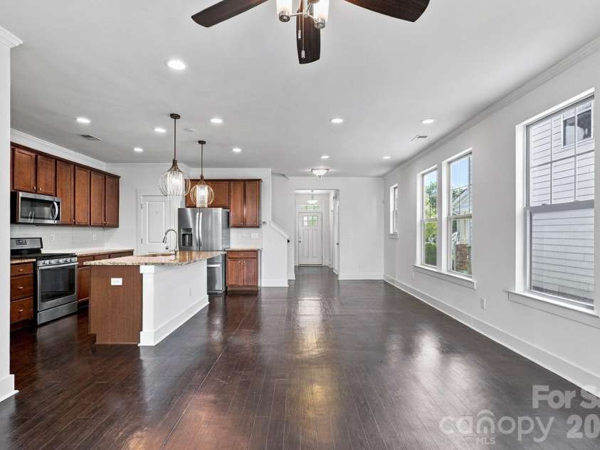 2311 Woodward Avenue, Charlotte, NC 28206.  MLS# CAR4430147, YatesRealty ID 57100. 