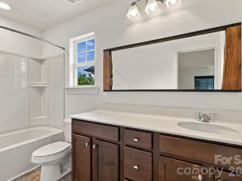 2311 Woodward Avenue, Charlotte, NC 28206.  MLS# CAR4430147, YatesRealty ID 57100. 