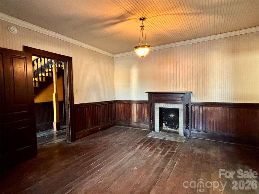 907 Fulton Street, Salisbury, NC 28144.  MLS# CAR4435208, YatesRealty ID 57103. 