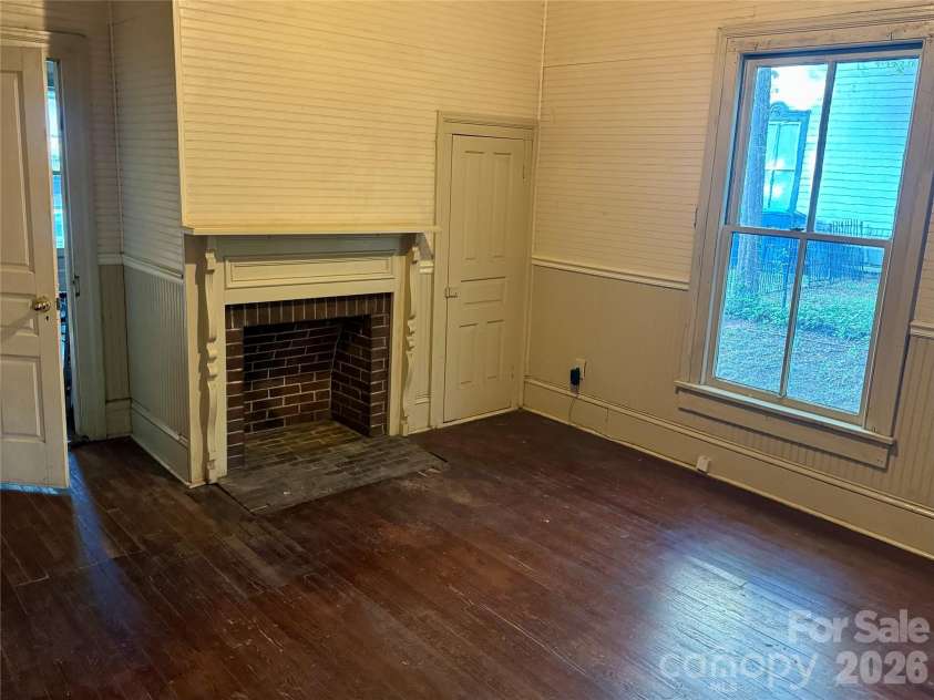 907 Fulton Street, Salisbury, NC 28144.  MLS# CAR4435208, YatesRealty ID 57103. 
