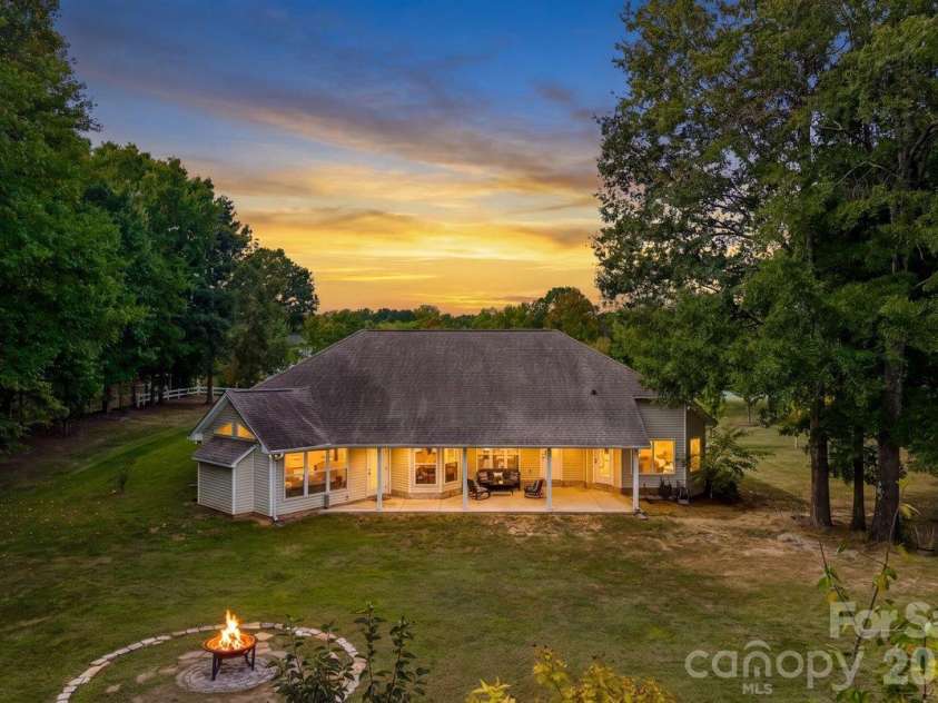 5329 Kuykendall Road, Charlotte, NC 28270.  MLS# CAR4431745, YatesRealty ID 57106. 