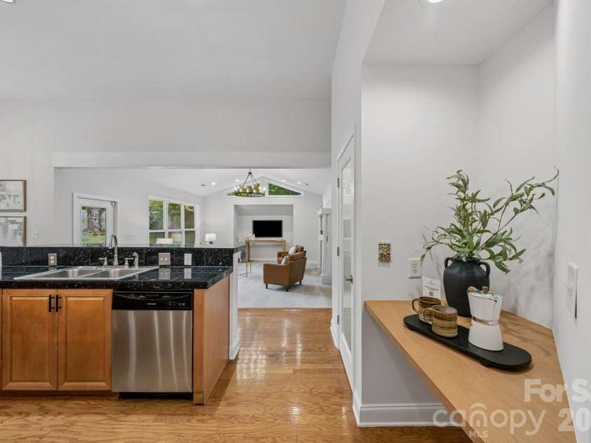 5329 Kuykendall Road, Charlotte, NC 28270.  MLS# CAR4431745, YatesRealty ID 57106. 