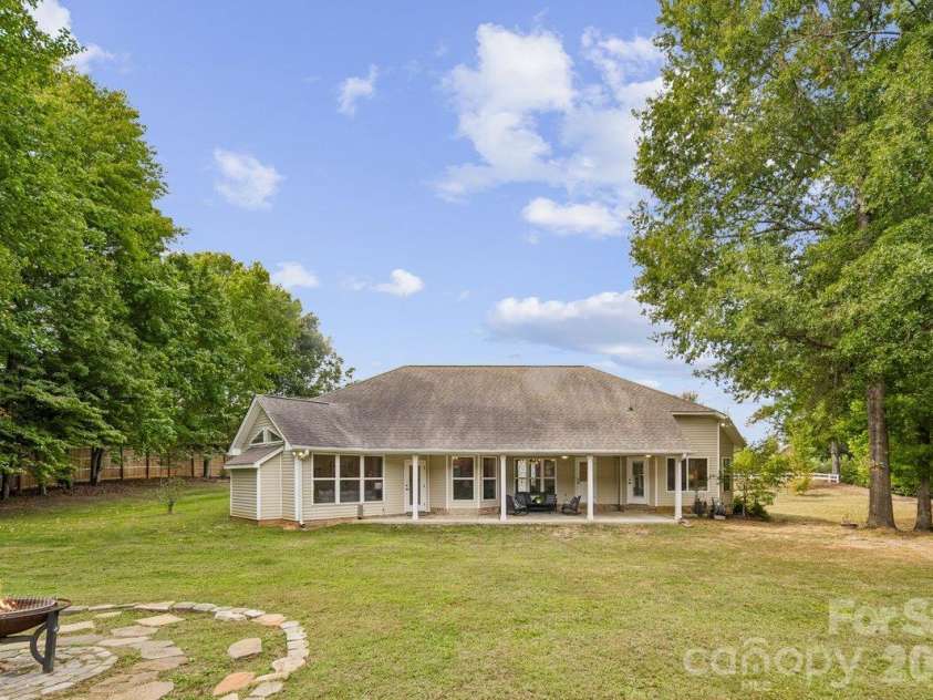 5329 Kuykendall Road, Charlotte, NC 28270.  MLS# CAR4431745, YatesRealty ID 57106. 