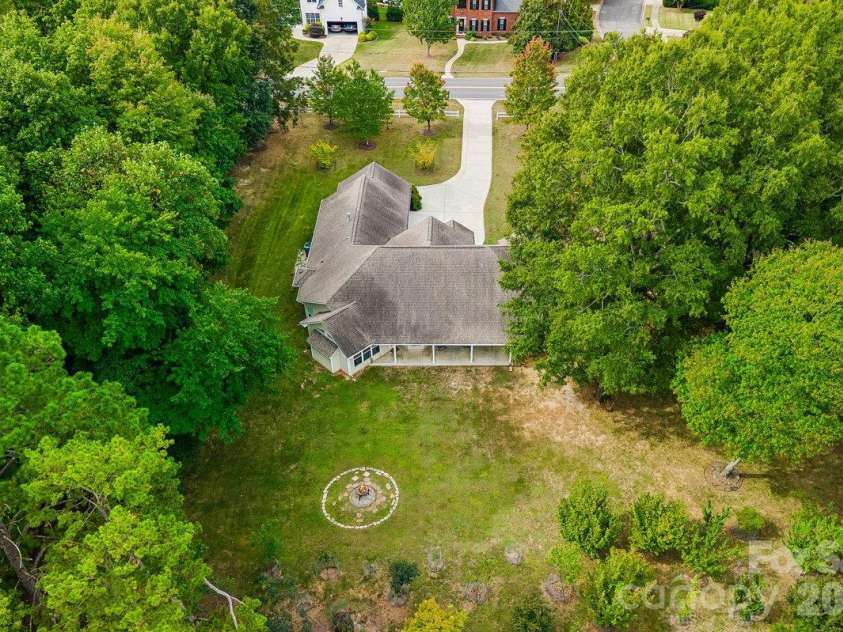 5329 Kuykendall Road, Charlotte, NC 28270.  MLS# CAR4431745, YatesRealty ID 57106. 