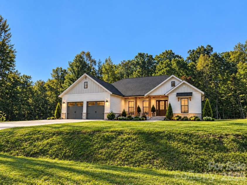 2210 Steeple Chase Court, Morganton, NC 28655.  MLS# CAR4430559, YatesRealty ID 57109. 