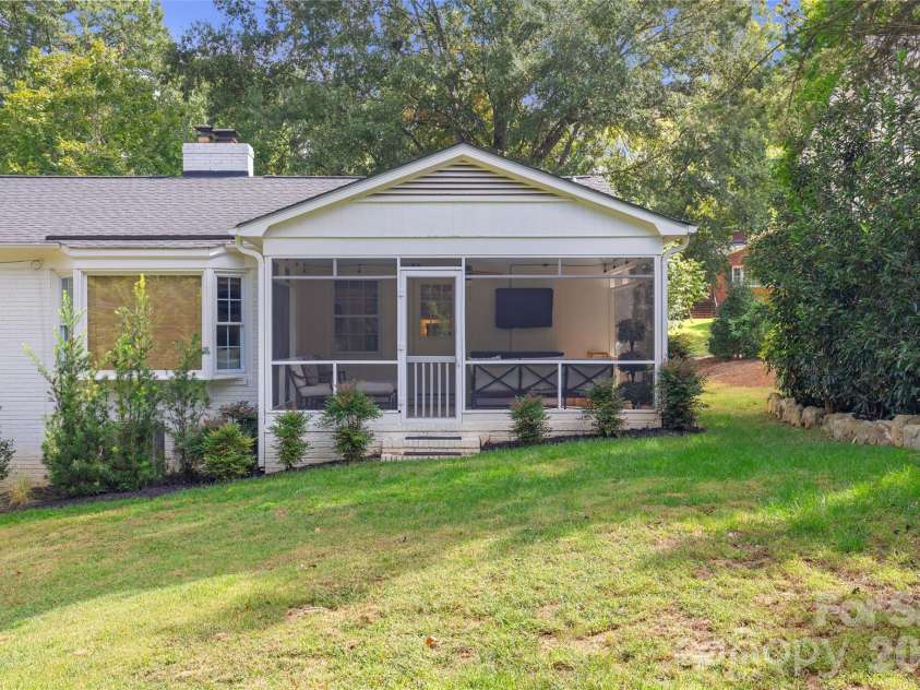 5109 Wedgewood Drive, Charlotte, NC 28210.  MLS# CAR4433813, YatesRealty ID 57110. Rear Elevation