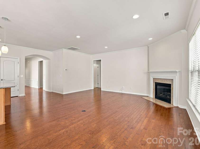 349 Harvest Valley Lane, Fort Mill, SC 29715.  MLS# CAR4427763, YatesRealty ID 57116. 