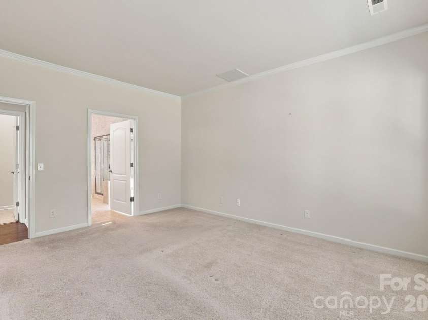 349 Harvest Valley Lane, Fort Mill, SC 29715.  MLS# CAR4427763, YatesRealty ID 57116. 