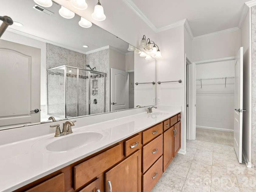 349 Harvest Valley Lane, Fort Mill, SC 29715.  MLS# CAR4427763, YatesRealty ID 57116. 