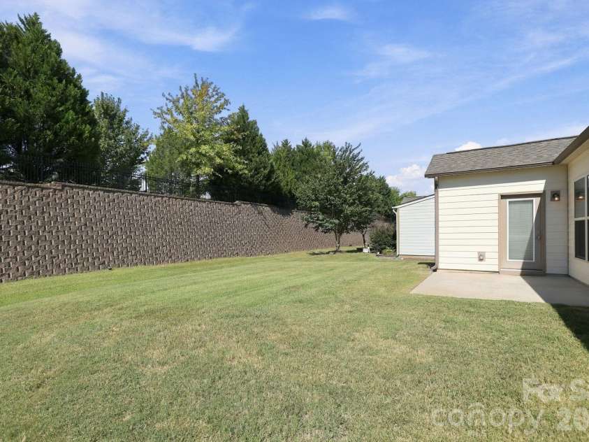 349 Harvest Valley Lane, Fort Mill, SC 29715.  MLS# CAR4427763, YatesRealty ID 57116. 