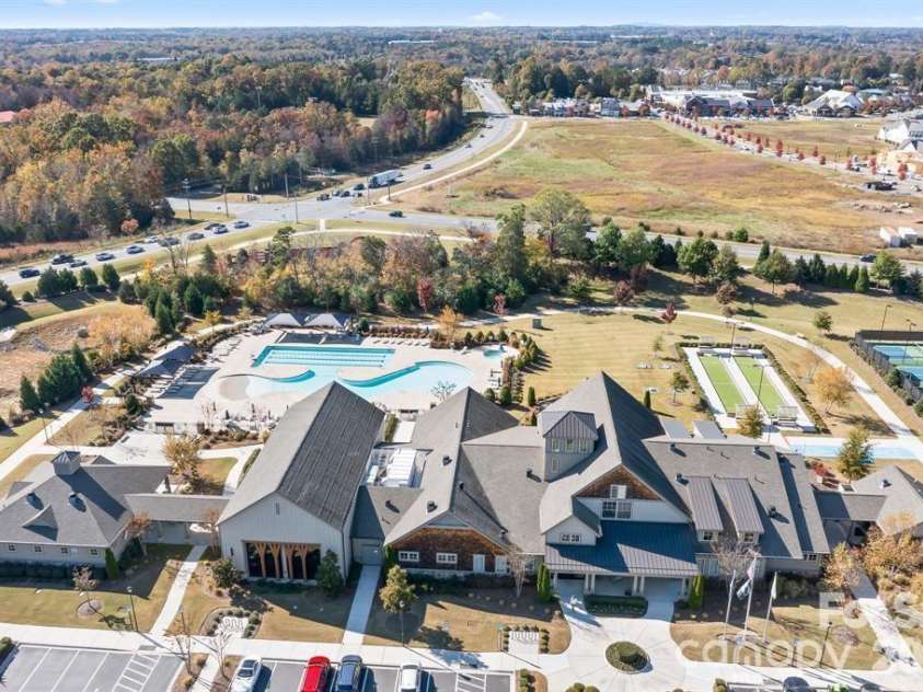 349 Harvest Valley Lane, Fort Mill, SC 29715.  MLS# CAR4427763, YatesRealty ID 57116. 