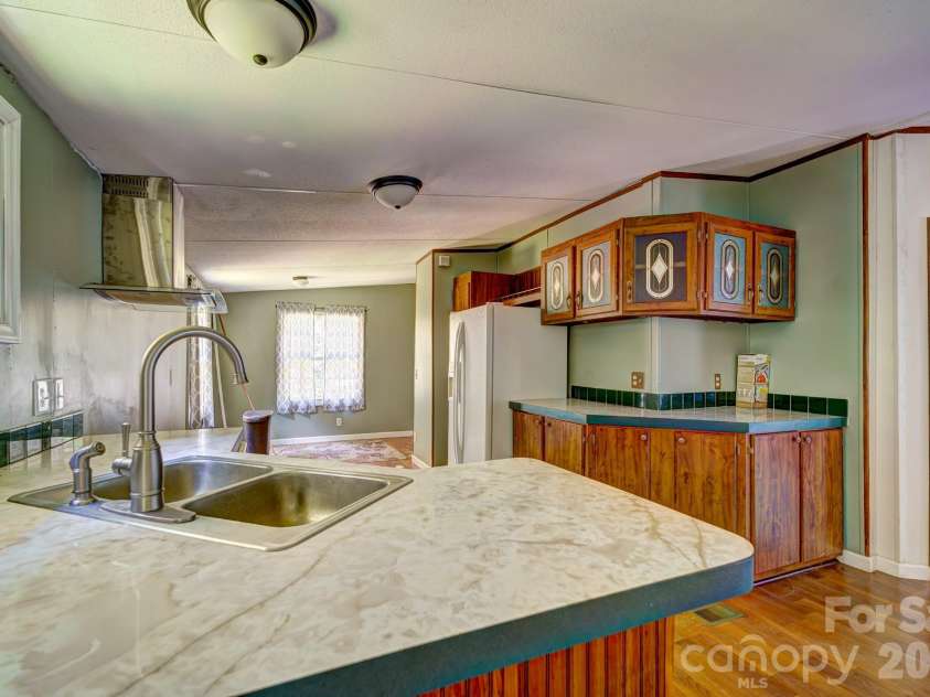 1218 Forest Ridge Drive, Bessemer City, NC 28016.  MLS# CAR4428497, YatesRealty ID 57119. 