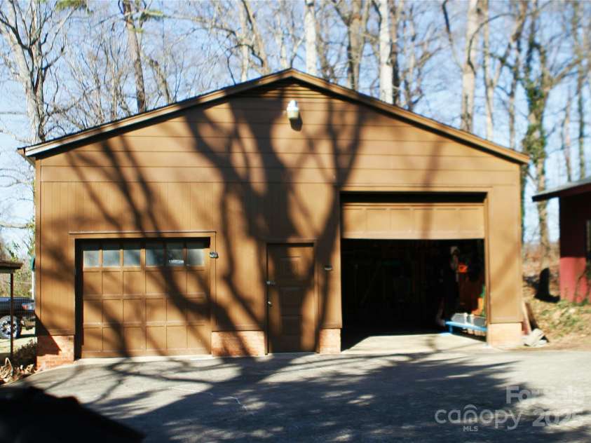 308 Hawthorne Street, Mount Holly, NC 28120.  MLS# CAR4216489, YatesRealty ID 5712. 