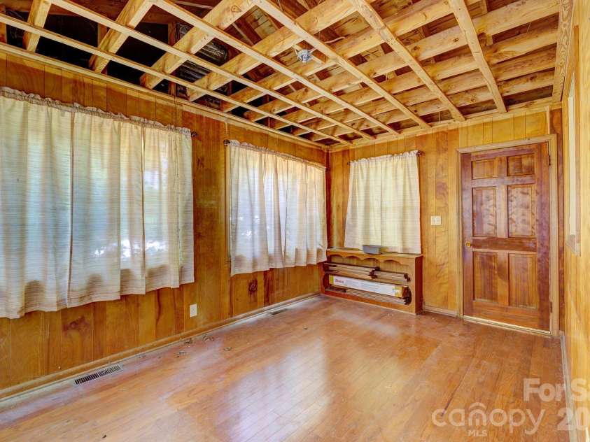 1705 St Marks Church Road, Cherryville, NC 28021.  MLS# CAR4428501, YatesRealty ID 57123. 