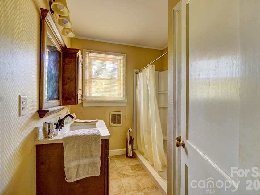 1705 St Marks Church Road, Cherryville, NC 28021.  MLS# CAR4428501, YatesRealty ID 57123. 