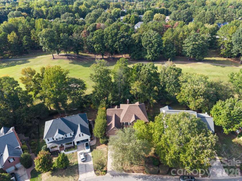 16131 Cranleigh Drive, Huntersville, NC 28078.  MLS# CAR4434054, YatesRealty ID 57124. 