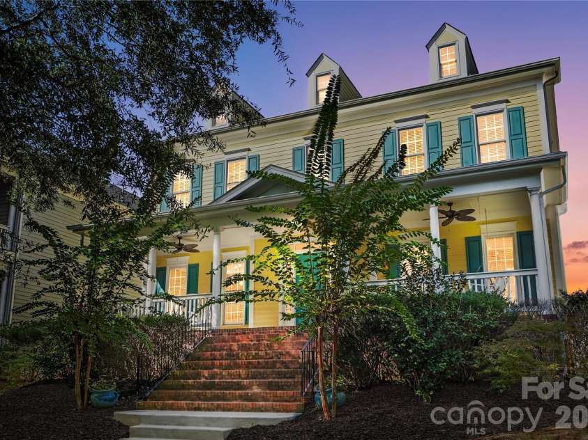 882 Promenade Way, Fort Mill, SC 29708.  MLS# CAR4434963, YatesRealty ID 57125. 