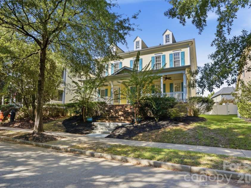 882 Promenade Way, Fort Mill, SC 29708.  MLS# CAR4434963, YatesRealty ID 57125. 