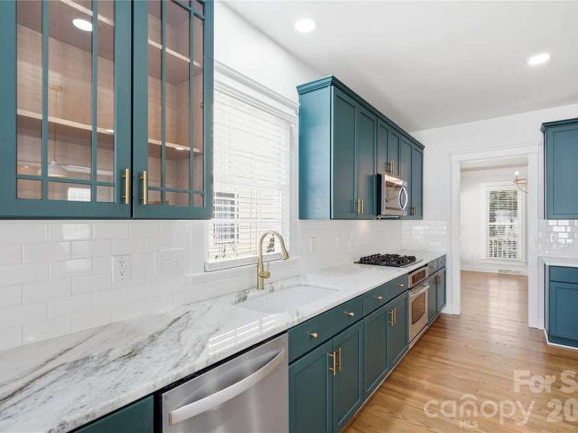 882 Promenade Way, Fort Mill, SC 29708.  MLS# CAR4434963, YatesRealty ID 57125. 
