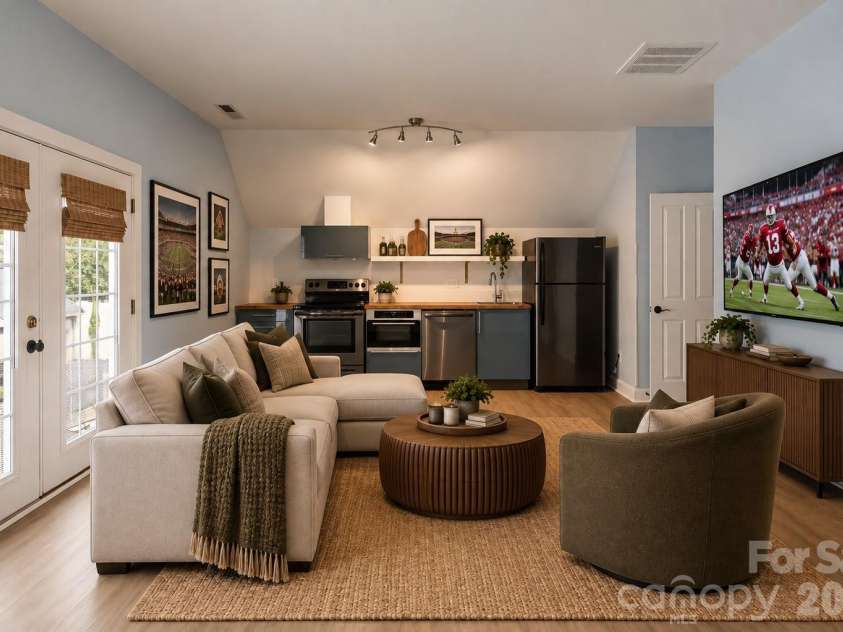 882 Promenade Way, Fort Mill, SC 29708.  MLS# CAR4434963, YatesRealty ID 57125. 