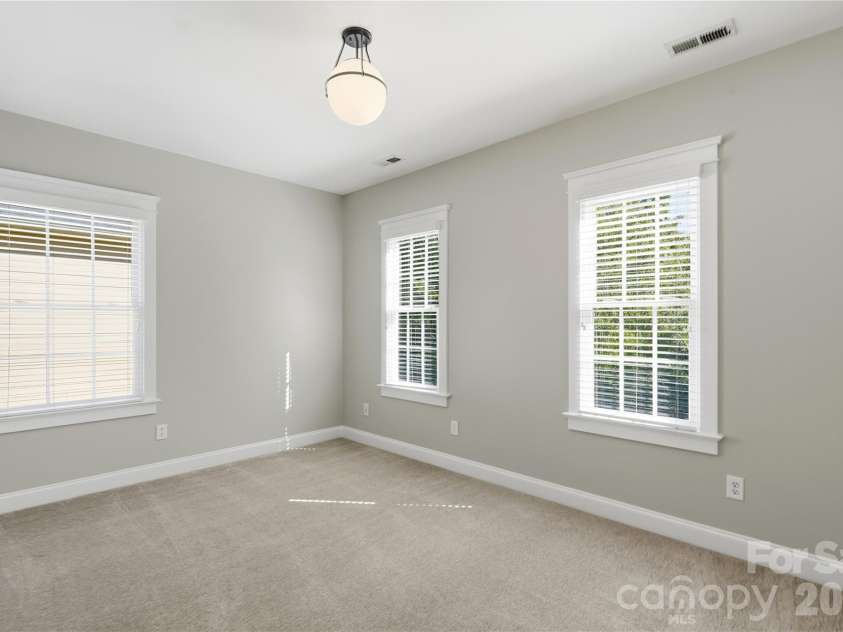 882 Promenade Way, Fort Mill, SC 29708.  MLS# CAR4434963, YatesRealty ID 57125. 
