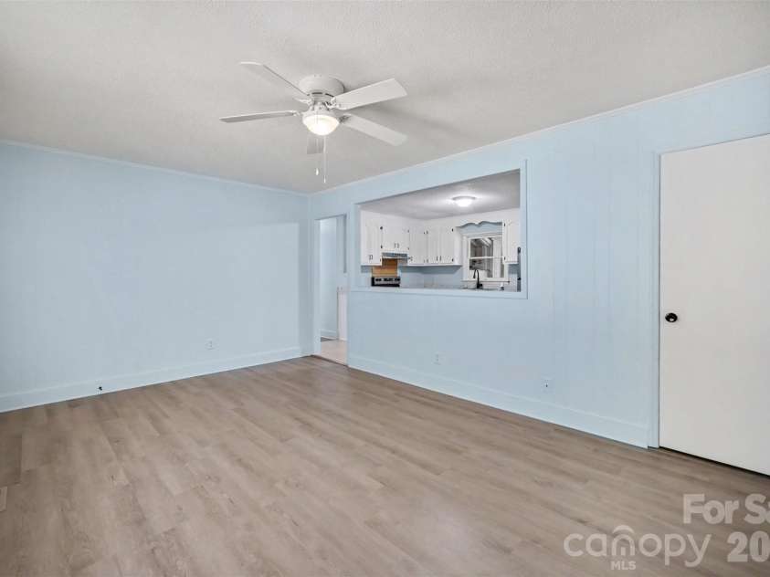 1369 C E Stewart Road, Clover, SC 29710.  MLS# CAR4434467, YatesRealty ID 57126. 