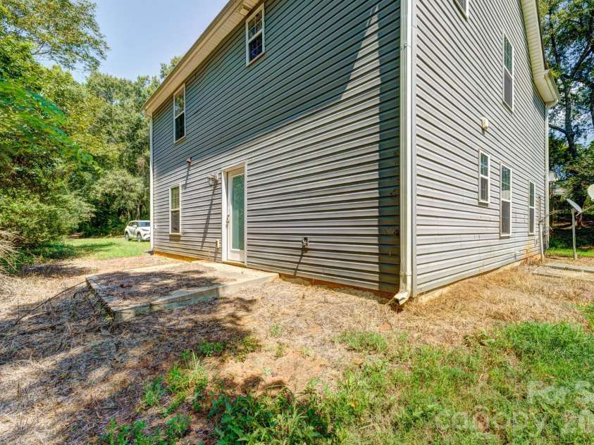 1817 St Marks Church Road, Crouse, NC 28033.  MLS# CAR4428502, YatesRealty ID 57128. 