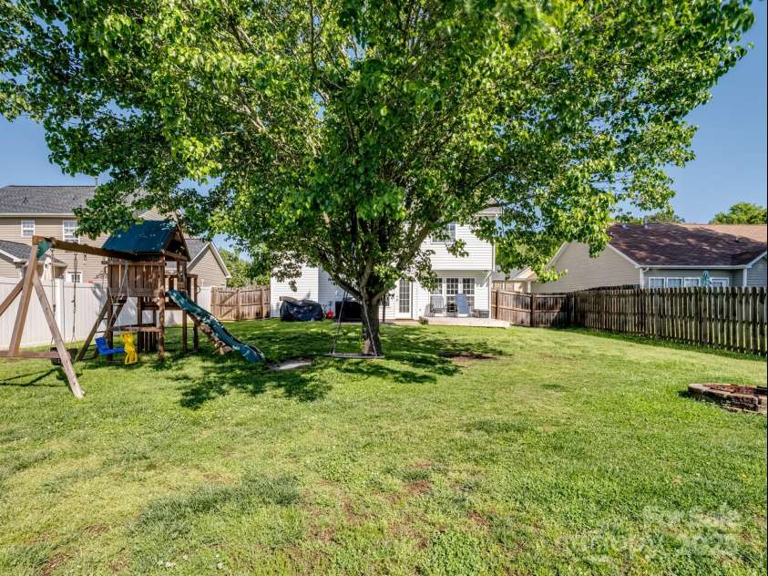 4665 Madeline Drive, Rock Hill, SC 29732.  MLS# CAR4245010, YatesRealty ID 5713. Backyard 3