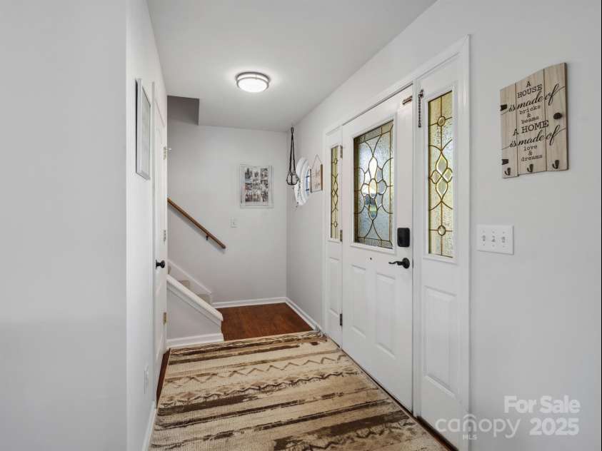 4665 Madeline Drive, Rock Hill, SC 29732.  MLS# CAR4245010, YatesRealty ID 5713. Foyer