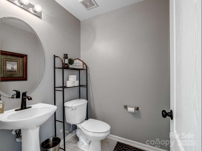 4665 Madeline Drive, Rock Hill, SC 29732.  MLS# CAR4245010, YatesRealty ID 5713. Half Bath