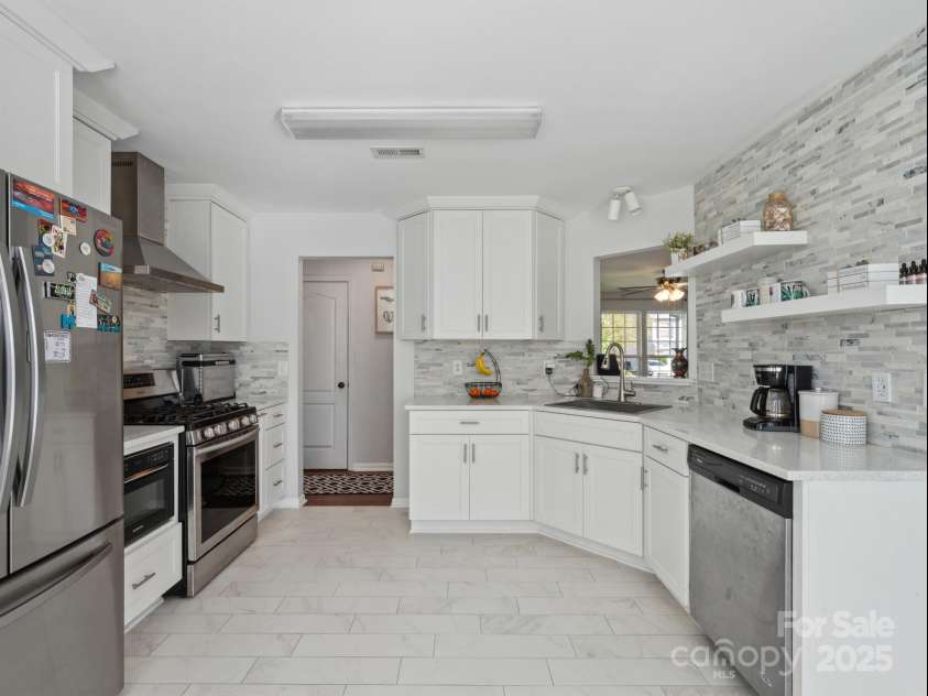 4665 Madeline Drive, Rock Hill, SC 29732.  MLS# CAR4245010, YatesRealty ID 5713. Kitchen 2