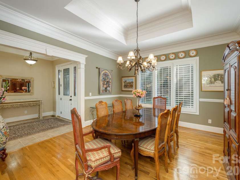 111 Cub Run, Flat Rock, NC 28739.  MLS# CAR4433352, YatesRealty ID 57131. 