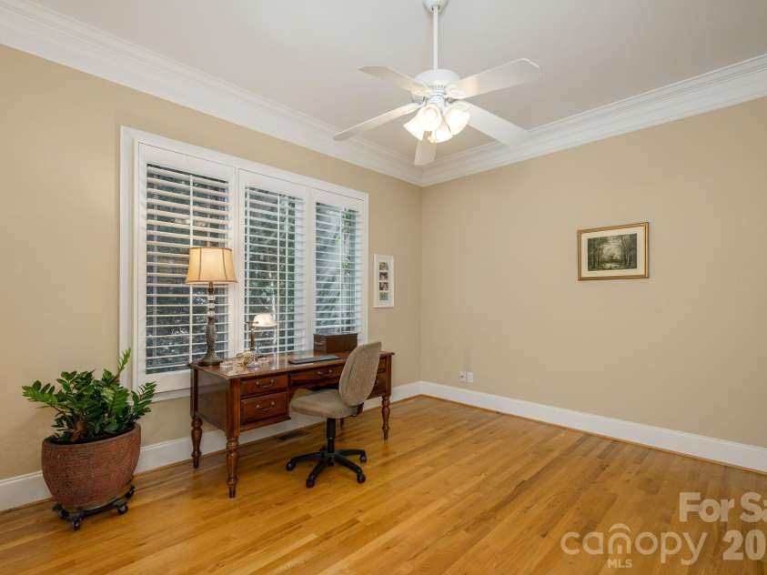 111 Cub Run, Flat Rock, NC 28739.  MLS# CAR4433352, YatesRealty ID 57131. 