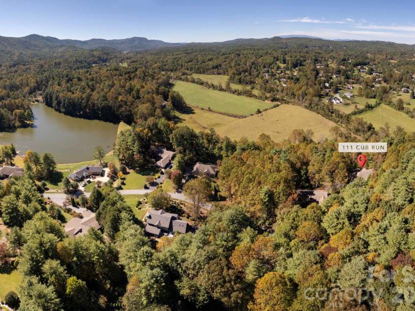 111 Cub Run, Flat Rock, NC 28739.  MLS# CAR4433352, YatesRealty ID 57131. 
