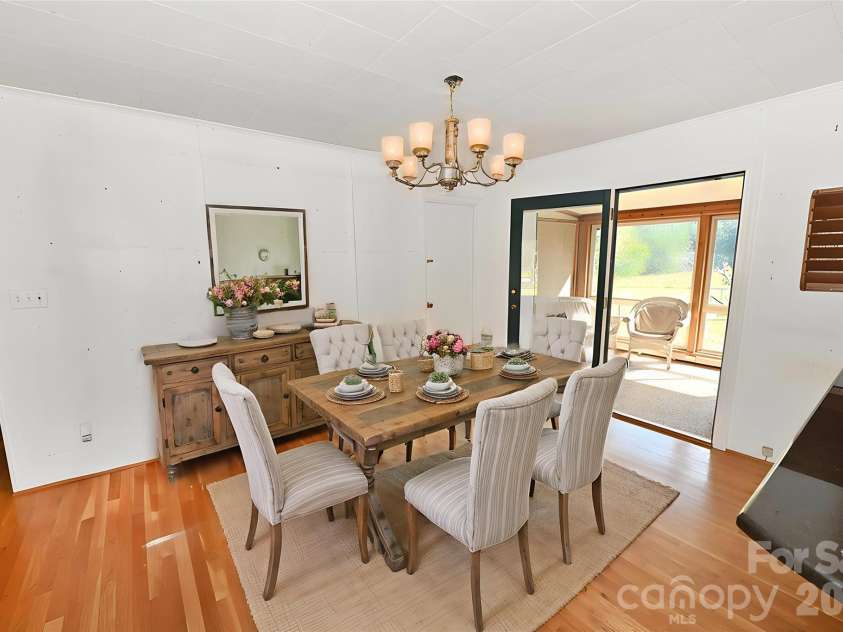 7320 Old Laurel Road, Hickory, NC 28168.  MLS# CAR4429570, YatesRealty ID 57134. Virtual Staged Dining Area
