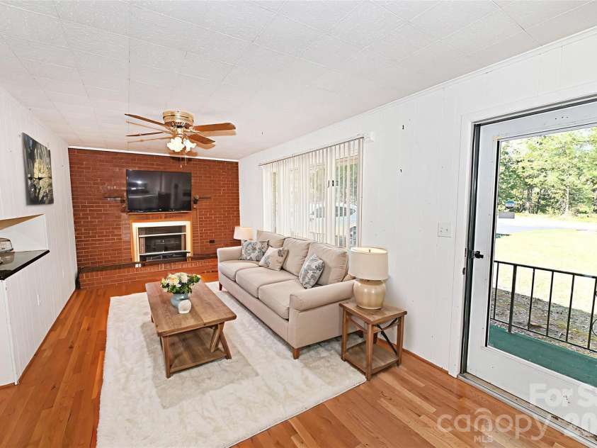 7320 Old Laurel Road, Hickory, NC 28168.  MLS# CAR4429570, YatesRealty ID 57134. Virtual Staged Living Room