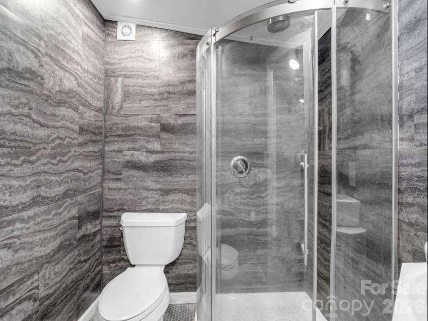 51 Shepherd Street, Tryon, NC 28782.  MLS# CAR4434123, YatesRealty ID 57136. Bathroom #2