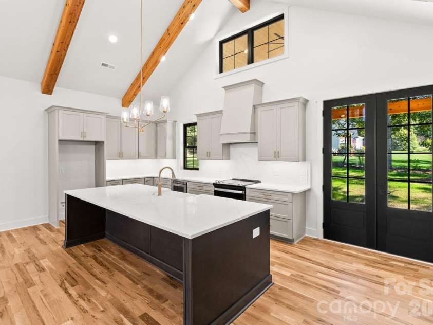 1922 Clay Hill Lane, Lincolnton, NC 28092.  MLS# CAR4434482, YatesRealty ID 57138. 